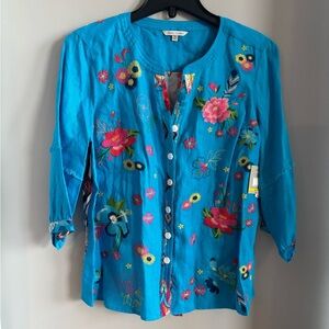 NWT John Mark women’s Colorful Embroidered Top size petite Medium